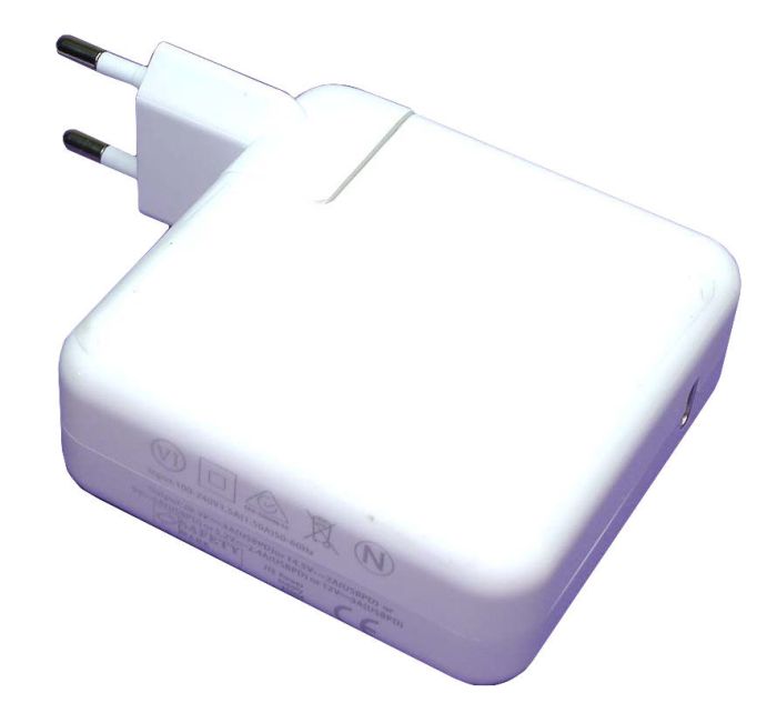 Блок живлення для ноутбука Apple 61W USB Type-C 4.3A MNF72LL/A OEM. Charge Cable у комплект не входити