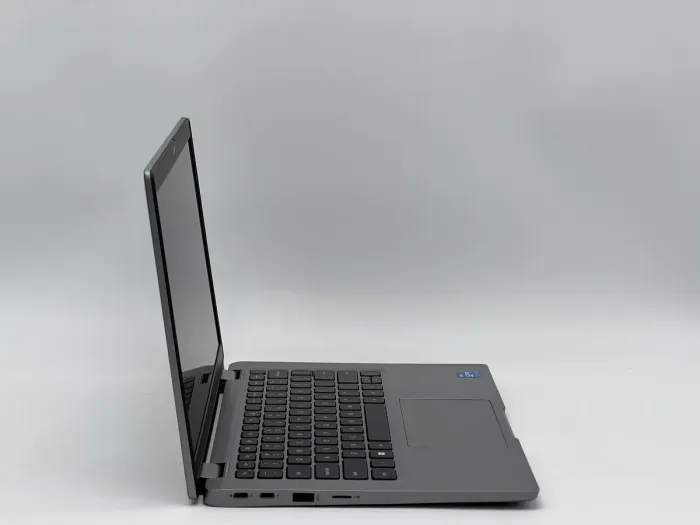 Ноутбук Dell Latitude 5320, i7-1145G7, 16 GB, 240 GB, Intel Iris Xe Graphics, 1920x1080, IPS [SH26031376] БУ - изображение 2
