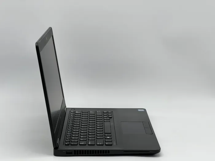 Ноутбук Dell Latitude E5470, i5-6440HQ, 8 GB, 120 GB, Intel HD Graphics 530, 1366x768, TN [SH2604646] БУ - зображення 2