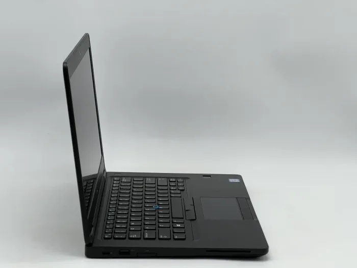 Ноутбук Dell Latitude 5490, i5-7300U, 8 GB, 240 GB, Intel HD Graphics 620, 1920x1080, IPS [SH2606888] БУ - зображення 2