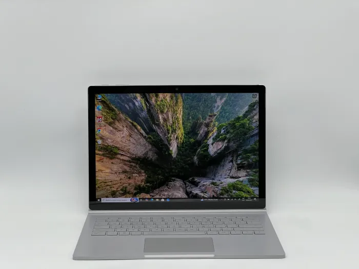 Ноутбук Microsoft Surface Book 2, i5-7300U, 8 GB, 240 GB, Intel HD Graphics 620, 3000x2000, IPS [SH2603793] БУ - зображення 1
