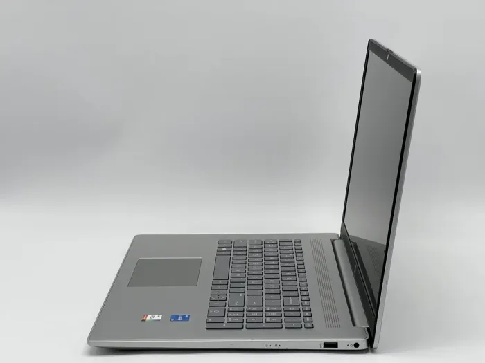 Ноутбук HP 17-cn3053cl, i5-1335U, 16 GB, 240 GB, Intel UHD Graphics, 1920x1080, IPS [SH2603778] БУ - зображення 3