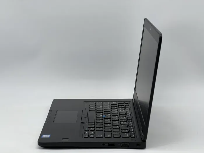 Ноутбук Dell Latitude 5490, i5-7300U, 8 GB, 240 GB, Intel HD Graphics 620, 1920x1080, IPS [SH2605731] БУ - зображення 3