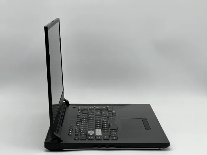 Ноутбук Asus ROG Strix G731GU-BI7N9, i7-9750H, 16 GB, 480 GB, NVIDIA GeForce GTX 1660 Ti, 1920x1080, IPS [SH26021551] БУ - зображення 2