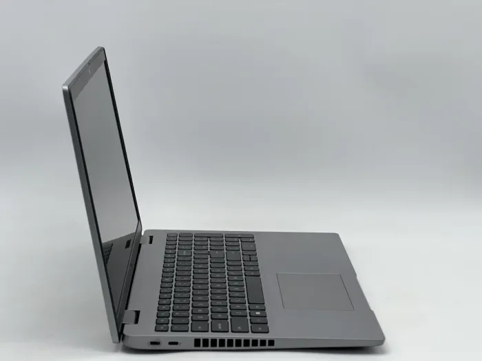 Ноутбук Dell Latitude 5520, i5-1145G7, 16 GB, 240 GB, Intel Iris Xe Graphics, 1920x1080, IPS [SH2608182] БУ - зображення 2