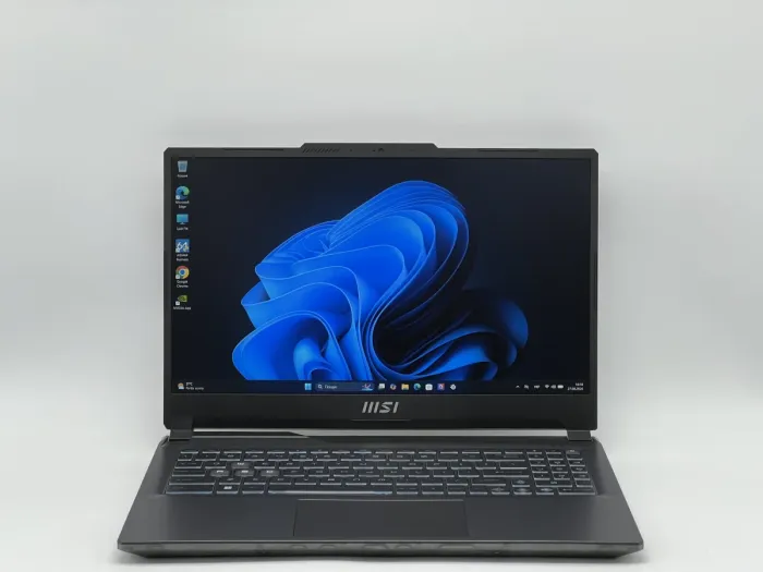 Ноутбук MSI Cyborg 15 A12VF-043US, i7-12650H, 16 GB, 480 GB, NVIDIA GeForce RTX 4060, 1920x1080, IPS [SH26061137] БУ - зображення 1