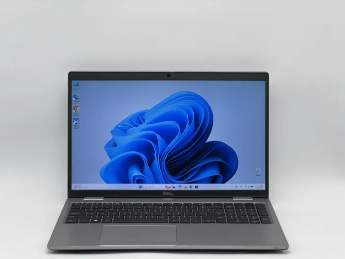 Ноутбук Dell Latitude 5520, i5-1145G7, 16 GB, 240 GB, Intel Iris Xe Graphics, 1920x1080, IPS [SH2606897] БУ - зображення 1