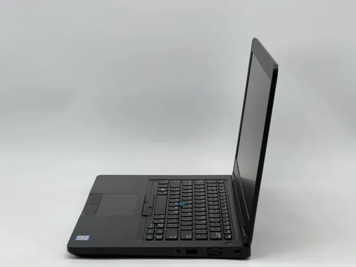 Ноутбук Dell Latitude 5480, i7-7820HQ, 8 GB, 120 GB, Intel HD Graphics 630, 1366x768, TN [DV2608249] БУ - изображение 3