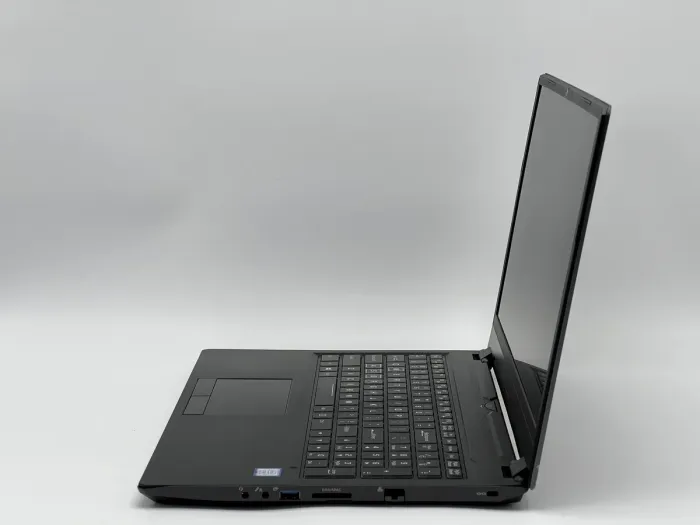 Ноутбук Clevo P960RF, i7-9750H, 32 GB, 960 GB, NVIDIA GeForce RTX 2070 Max - Q Design, 1920x1080, IPS [SH25121339] БУ - изображение 3