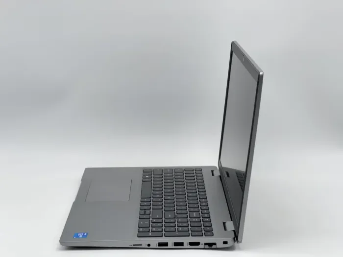 Ноутбук Dell Latitude 5520, i5-1145G7, 16 GB, 240 GB, Intel Iris Xe Graphics, 1920x1080, IPS [SH26061628] БУ - зображення 3
