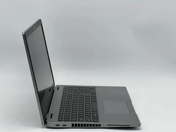 Ноутбук Dell Latitude 5520, i5-1135G7, 16 GB, 240 GB, Intel Iris Xe Graphics, 1920x1080, IPS [SH26031314] БУ - зображення 2