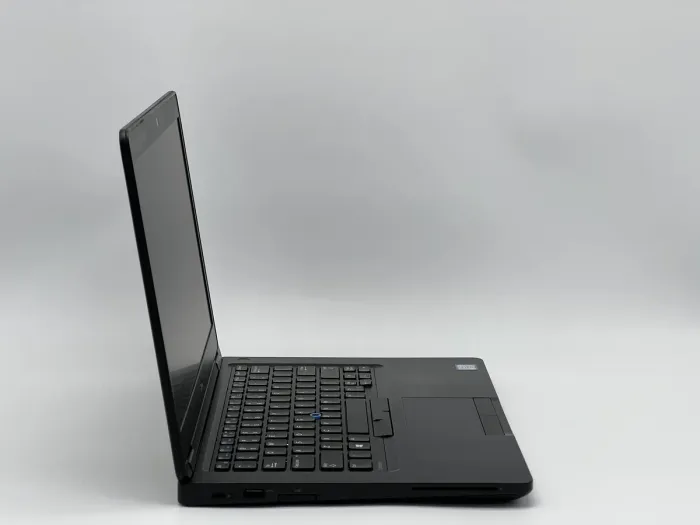 Ноутбук Dell Latitude 5480, i5-6300U, 8 GB, 240 GB, Intel HD Graphics 520, 1366x768, TN [SH2604150] БУ - зображення 2