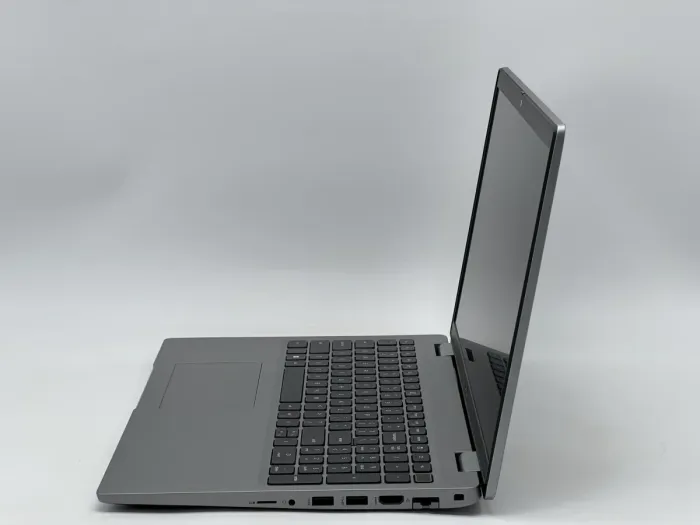 Ноутбук Dell Latitude 5520, i5-1145G7, 16 GB, 240 GB, Intel Iris Xe Graphics, 1920x1080, IPS [SH2608356] БУ - изображение 3