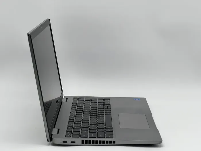 Ноутбук Dell Latitude 5520, i5-1145G7, 16 GB, 240 GB, Intel Iris Xe Graphics, 1920x1080, IPS [SH2601407] БУ - зображення 2