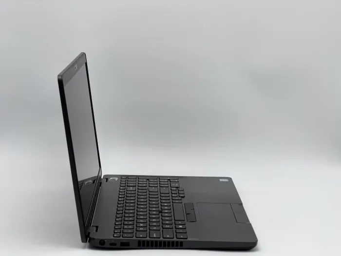Ноутбук Dell Latitude 5500, i7-8665U, 16 GB, 480 GB, Intel UHD 620, 1920x1080, IPS [SH2603336] БУ - изображение 2