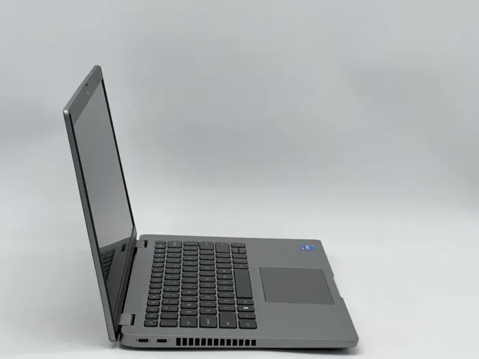 Ноутбук Dell Latitude 5430, i5-1235U, 16 GB, 240 GB, Intel® Iris® Xe Graphics, 1920x1080, IPS [SH2606514] БУ - зображення 2