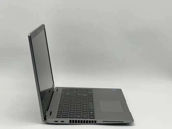 Ноутбук Dell Latitude 5520, i5-1135G7, 16 GB, 240 GB, Intel Iris Xe Graphics, 1920x1080, IPS [SH26021735] БУ - зображення 2