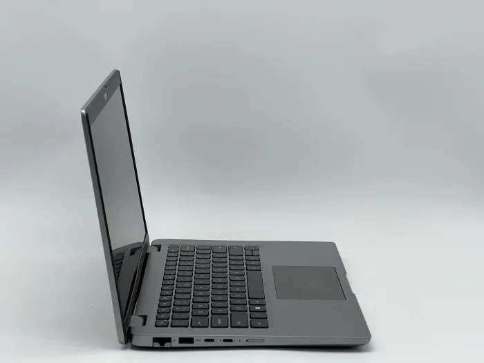 Ноутбук Dell Latitude 5440, i5-1345U, 16 GB, 240 GB, Intel Iris Xe Graphics, 1920x1080, IPS [SH2603671] БУ - зображення 2