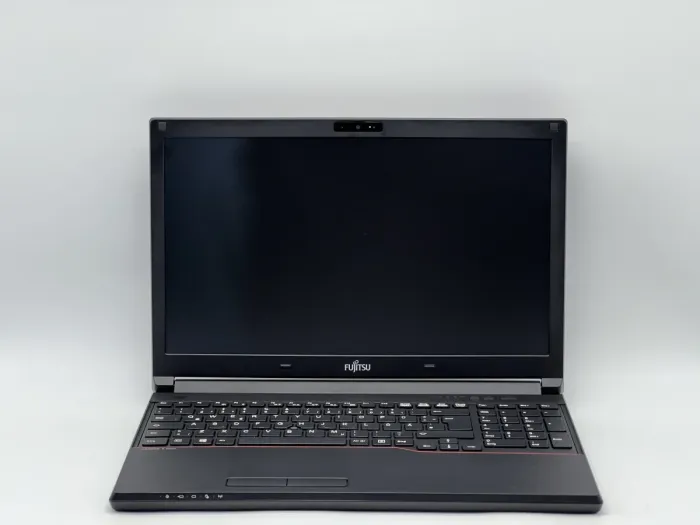 Ноутбук Fujitsu LifeBook E556, i5-6300U, 8 GB, 120 GB, Intel HD Graphics 520, 1366x768, TN [DV2608226] БУ - изображение 1