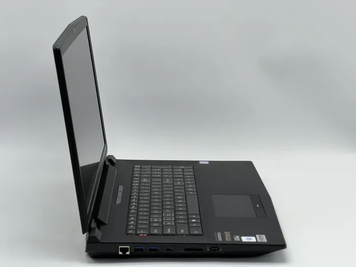 Ноутбук Sager X95 P770DM, i7-6700K, 16 GB, 600 GB, NVIDIA GeForce GTX 980M, 1920x1080, IPS [SH26061128] БУ - зображення 2
