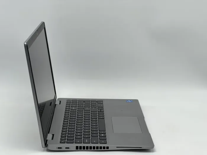 Ноутбук Dell Latitude 5520, i5-1145G7, 16 GB, 240 GB, Intel Iris Xe Graphics, 1920x1080, IPS [SH2609304] БУ - зображення 2