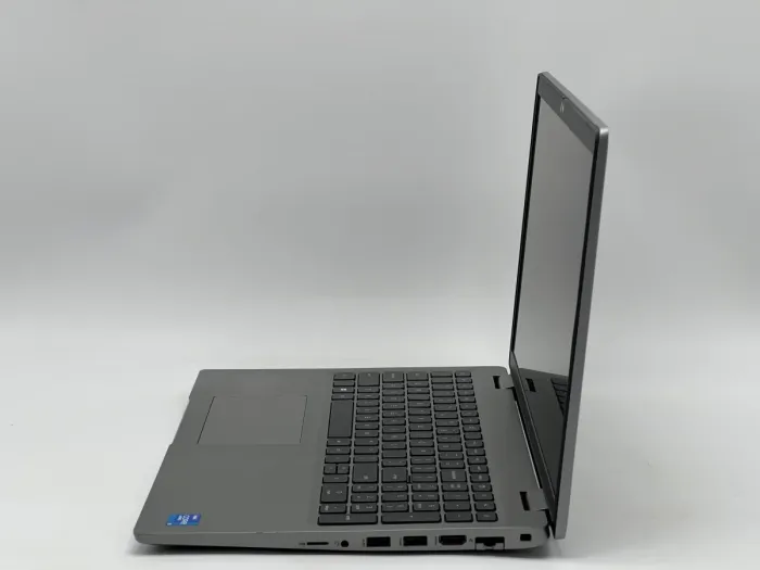 Ноутбук Dell Latitude 5520, i5-1145G7, 16 GB, 240 GB, Intel Iris Xe Graphics, 1920x1080, IPS [SH26061033] БУ - зображення 3