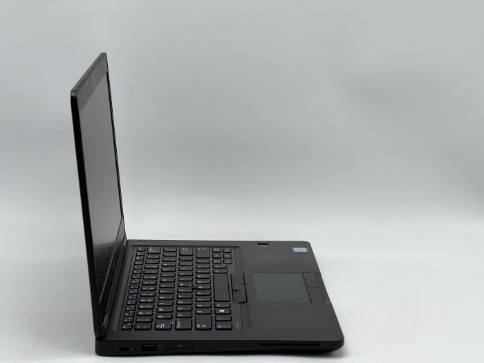 Ноутбук Dell Latitude 5480, i5-6300U, 8 GB, 120 GB, Intel HD Graphics 520, 1920x1080, TN [DV2608245] БУ - изображение 2