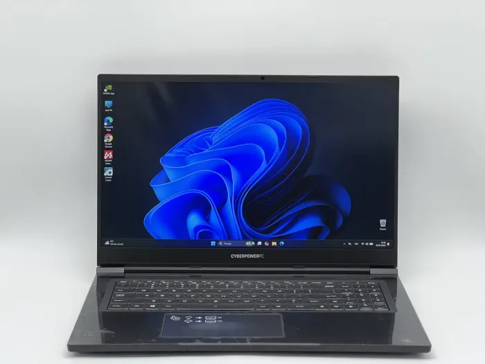 Ноутбук CyberPowerPC Tracer V EDGE I17E, i9-11900H, 32 GB, 960 GB, NVIDIA GeForce RTX 3080, 2560x1440, IPS [SH26021795] БУ - зображення 1