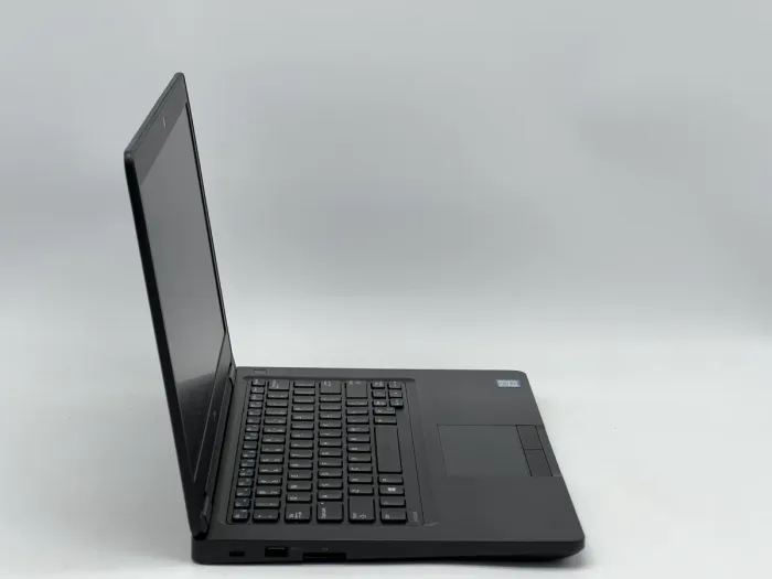 Ноутбук Dell Latitude 5480, i5-6300U, 8 GB, 240 GB, Intel HD Graphics 520, 1920x1080, IPS [SH2605737] БУ - изображение 2