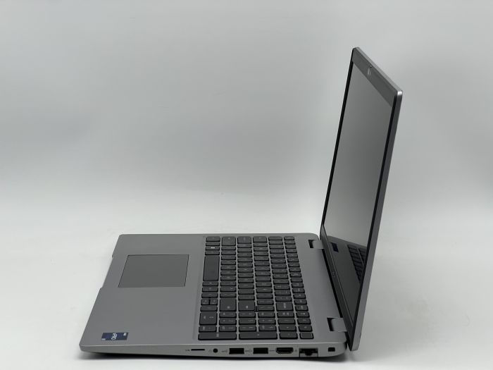 Ноутбук Dell Latitude 5540, i7-1365U, 16 GB, 240 GB, Intel Iris Xe Graphics, 1920x1080, IPS [SH2607940] БУ - изображение 3