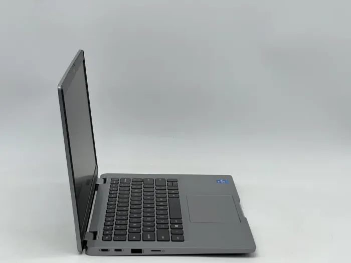 Ноутбук Dell Latitude 5320, i5-1145G7, 8 GB, 240 GB, Intel Iris Xe Graphics, 1920x1080, IPS [SH2604514] БУ - зображення 2