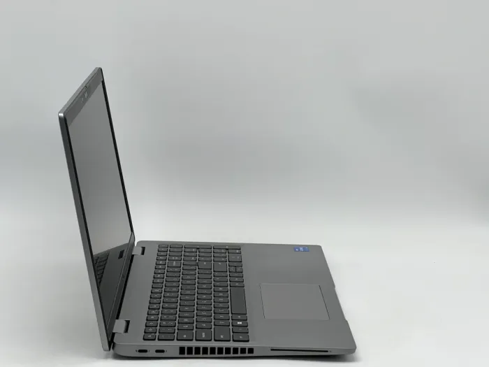 Ноутбук Dell Latitude 5520, i5-1145G7, 16 GB, 240 GB, Intel Iris Xe Graphics, 1920x1080, IPS [SH2609442] БУ - зображення 2