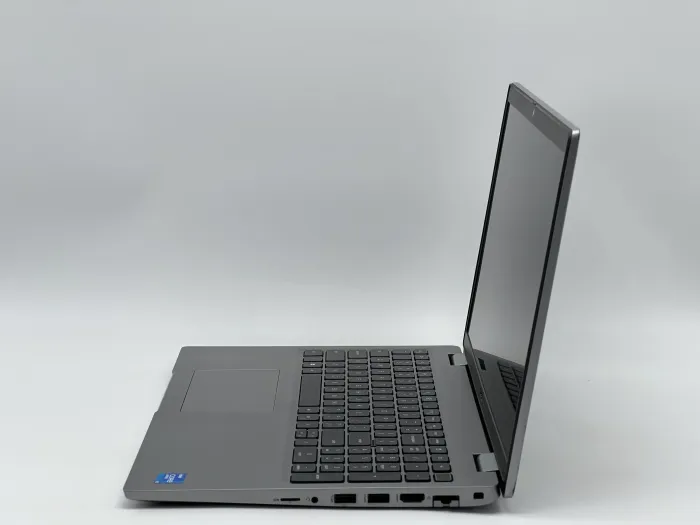 Ноутбук Dell Latitude 5520, i5-1145G7, 16 GB, 240 GB, Intel Iris Xe Graphics, 1920x1080, IPS [SH2605738] БУ - зображення 3