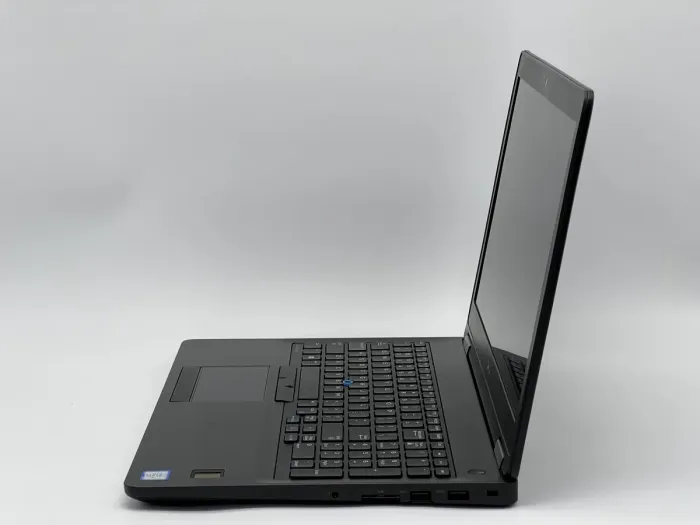 Ноутбук Dell Latitude E5570, i5-6300U, 8 GB, 240 GB, Intel HD Graphics 520, 1366x768, TN [SH2604549] БУ - изображение 3