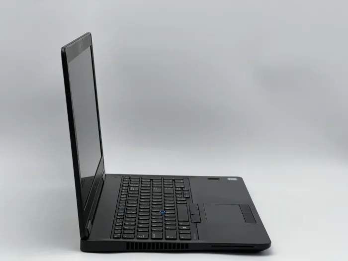 Ноутбук Dell Latitude E5570, i5-6300U, 8 GB, 240 GB, Intel HD Graphics 520, 1366x768, TN [SH2604548] БУ - изображение 2