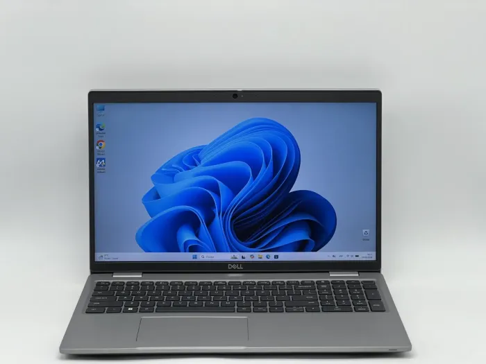 Ноутбук Dell Latitude 5520, i5-1145G7, 16 GB, 240 GB, Intel Iris Xe Graphics, 1920x1080, IPS [SH2608356] БУ - изображение 1