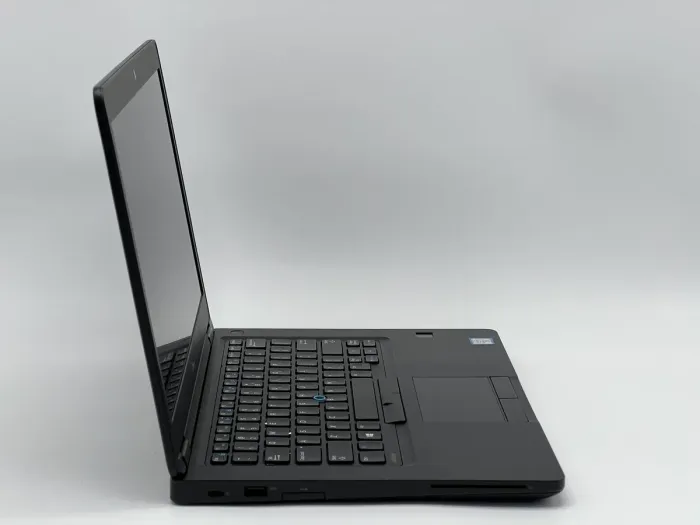 Ноутбук Dell Latitude 5480, i5-6300U, 8 GB, 240 GB, Intel HD Graphics 520, 1920x1080, IPS [SH26031321] БУ - зображення 2