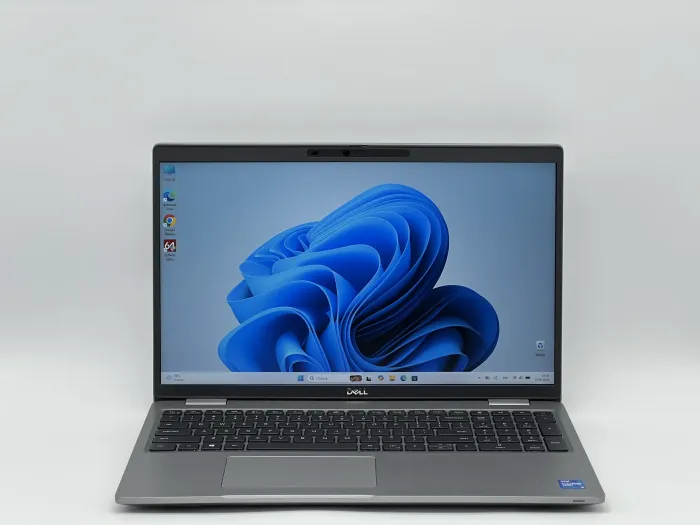 Ноутбук Dell Latitude 5520, i5-1145G7, 16 GB, 240 GB, Intel Iris Xe Graphics, 1920x1080, IPS [SH25121543] БУ - зображення 1