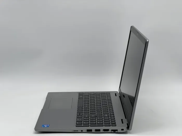Ноутбук Dell Latitude 5520, i5-1145G7, 16 GB, 240 GB, Intel Iris Xe Graphics, 1920x1080, IPS [SH26061489] БУ - зображення 3