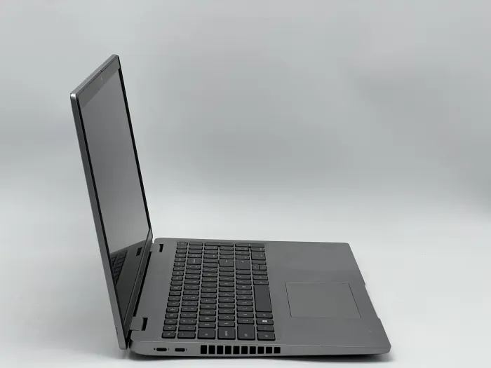Ноутбук Dell Latitude 5520, i5-1145G7, 16 GB, 240 GB, Intel Iris Xe Graphics, 1920x1080, IPS [SH2601258] БУ - зображення 2