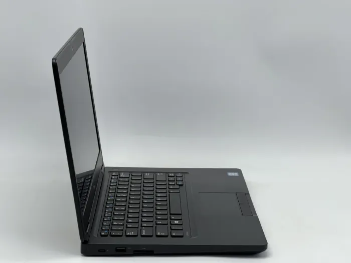 Ноутбук Dell Latitude 5480, i5-7300HQ, 8 GB, 120 GB, Intel HD Graphics 630, 1366x768, TN [SH2606611] БУ - изображение 2