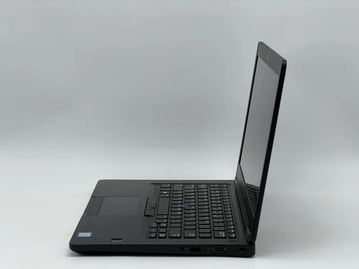 Ноутбук Dell Latitude 5480, i5-6300U, 16 GB, 240 GB, Intel HD Graphics 520, 1920x1080, IPS [SH2604304] БУ - зображення 3