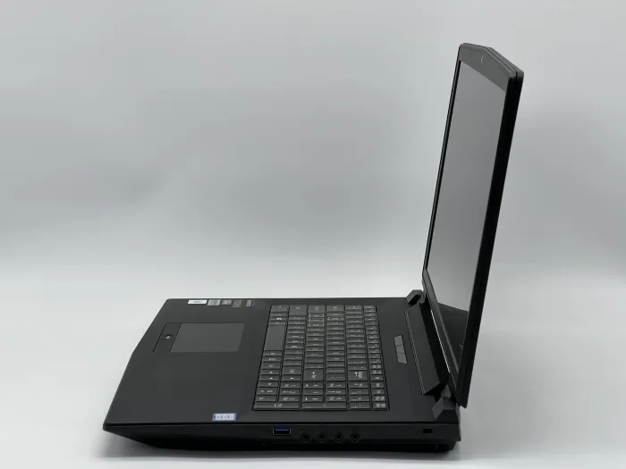 Ноутбук Sager X95 P770DM, i7-6700K, 16 GB, 120 GB, NVIDIA GeForce GTX 980M, 1000 GB, 1920x1080, IPS [SH26061152] БУ - зображення 3