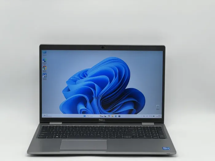 Ноутбук Dell Latitude 5520, i5-1145G7, 16 GB, 240 GB, Intel Iris Xe Graphics, 1920x1080, IPS [SH26061628] БУ - зображення 1