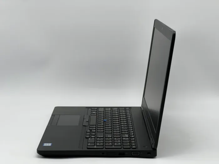 Ноутбук Dell Latitude 5580, i5-6440HQ, 16 GB, 120 GB, NVIDIA GeForce 940 MX, 1366x768, TN [SH26061608] БУ - изображение 3
