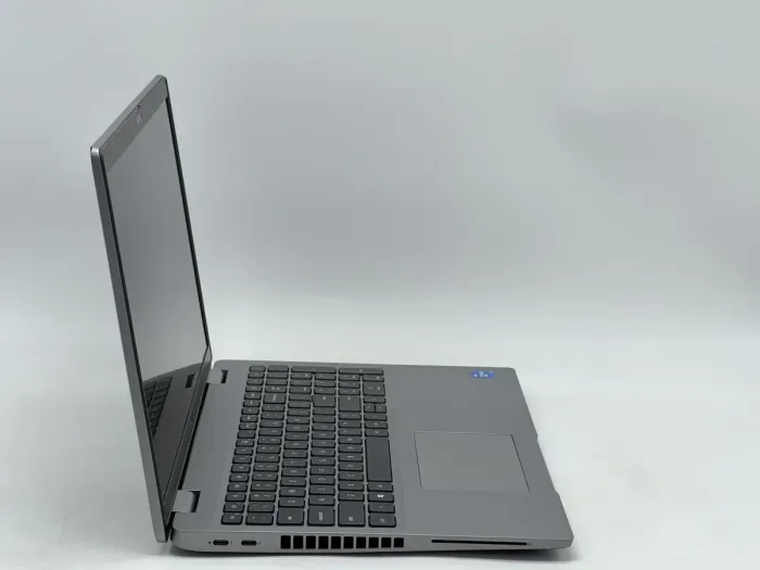 Ноутбук Dell Latitude 5520, i5-1145G7, 16 GB, 240 GB, Intel Iris Xe Graphics, 1920x1080, IPS [SH2608020] БУ - изображение 2