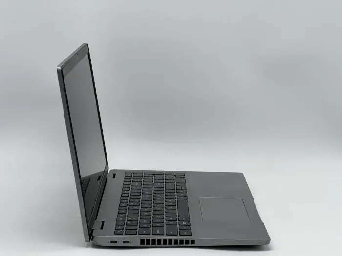 Ноутбук Dell Latitude 5520, i5-1135G7, 16 GB, 240 GB, Intel Iris Xe Graphics, 1920x1080, IPS [SH26031171] БУ - изображение 2