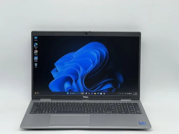 Ноутбук Dell Latitude 5520, i7-1165G7, 16 GB, 240 GB, Intel Iris Xe Graphics, 1920x1080, IPS [SH2609302] БУ - изображение 1