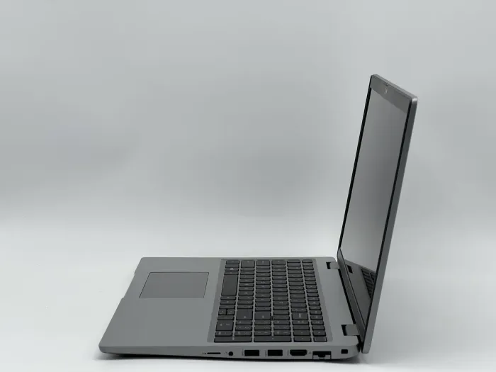 Ноутбук Dell Latitude 5520, i5-1135G7, 16 GB, 240 GB, Intel Iris Xe Graphics, 1920x1080, IPS [SH26021727] БУ - зображення 3
