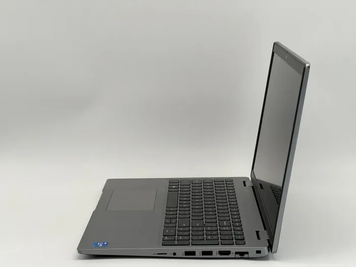Ноутбук Dell Latitude 5520, i5-1145G7, 16 GB, 240 GB, Intel Iris Xe Graphics, 1920x1080, IPS [SH2602945] БУ - изображение 3